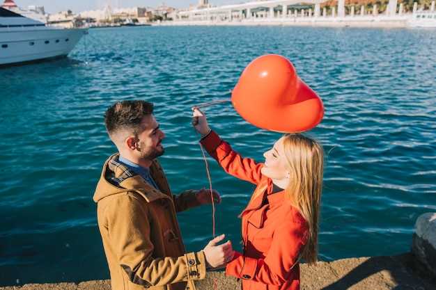 Choose the right ferry line and route for your destination