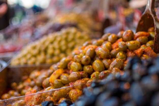 Navigating Istanbul's Bazaars: Grand Bazaar and Spice Market Tips