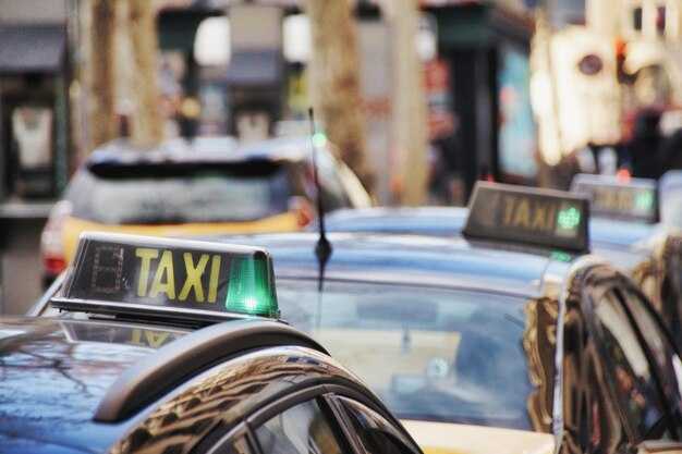 Taxis in Istanbul: Essential Safety Tips and Precautions for Travelers