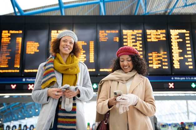Direct vs. Connecting Flights to JJN: Time, Cost, and Convenience