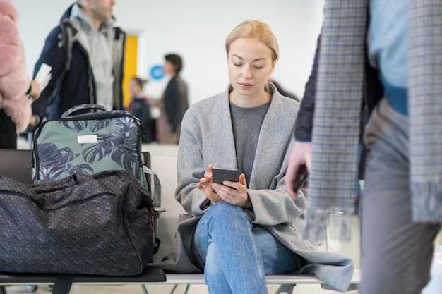 On-site actions at PEK and PKX: where to go for help, visa/ID checks, and baggage considerations