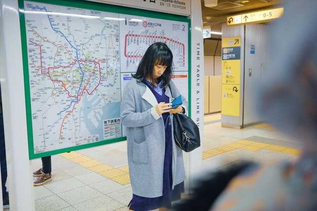 Security, immigration, and transit timing for smooth connections
